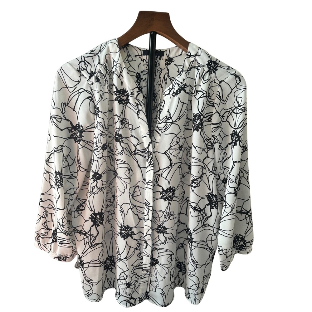 NYDJ Black and White Floral Blouse